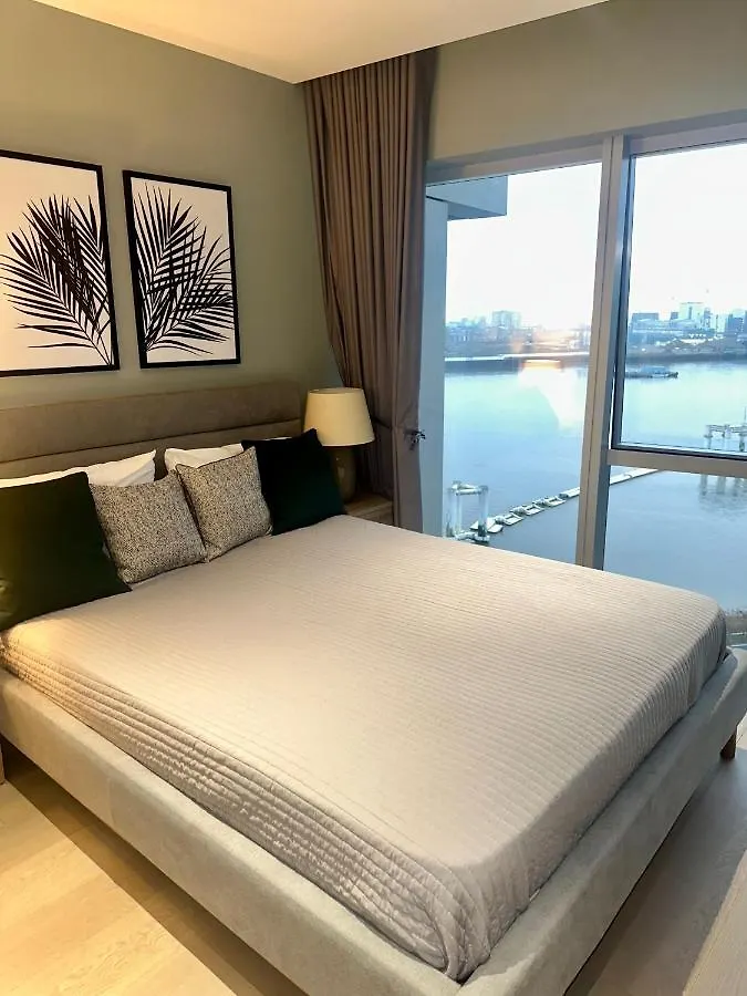 Godson Luxury One Bed Apartment London