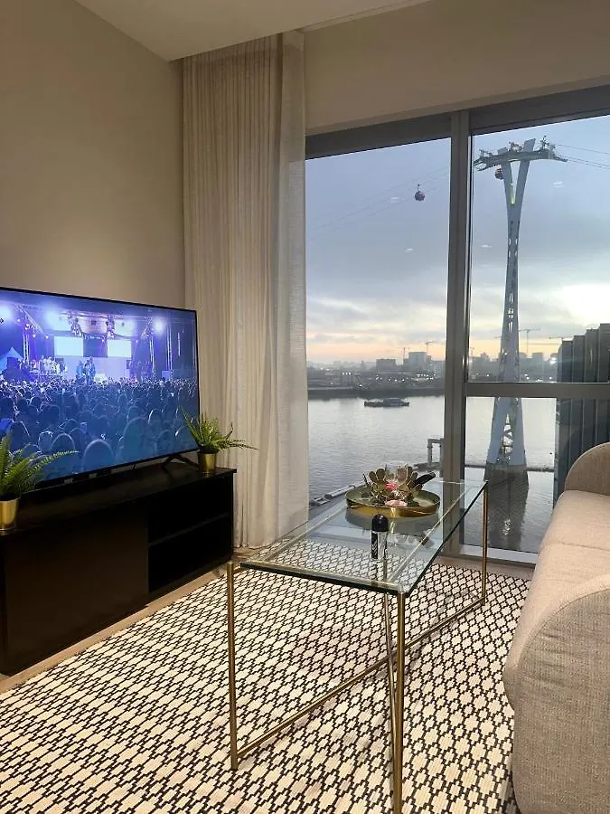 Godson Luxury One Bed Apartment London